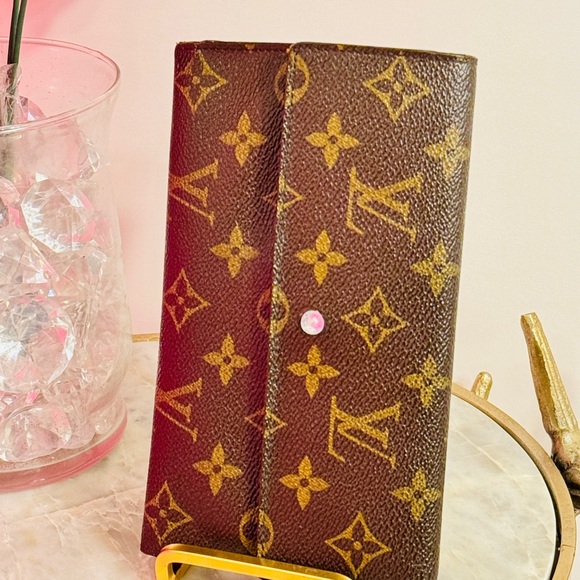 Louis Vuitton Monogram trifold long wallet - Picture 13 of 15